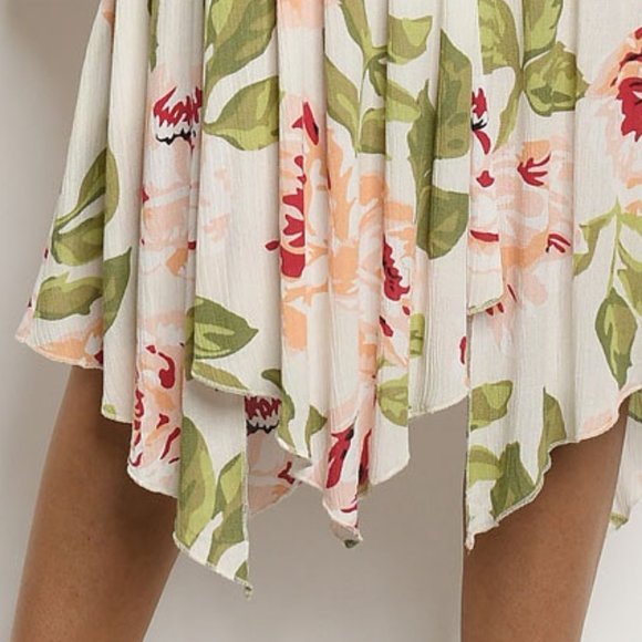 Plus Handkerchief Hem Smocked Floral Midi Dress - Picture 5 of 9